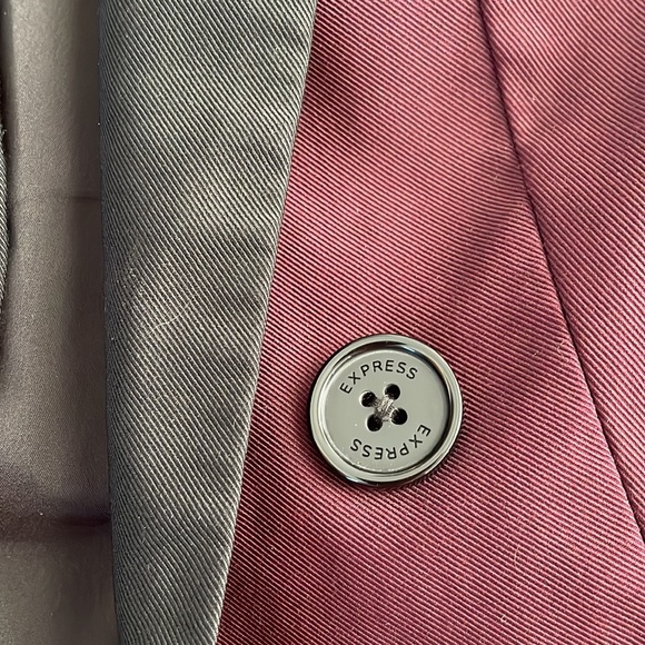 Express Jacket. - Picture 3 of 3